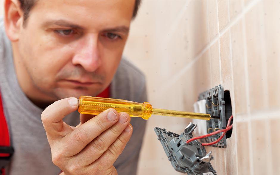 tarifs électricien Paris 13